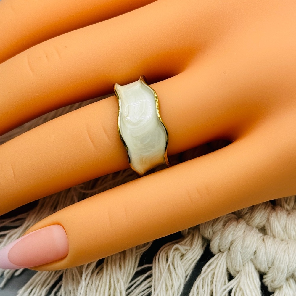 925 Bell Stone Trendy Elegant Creative Design Irregular Adjustable Ring